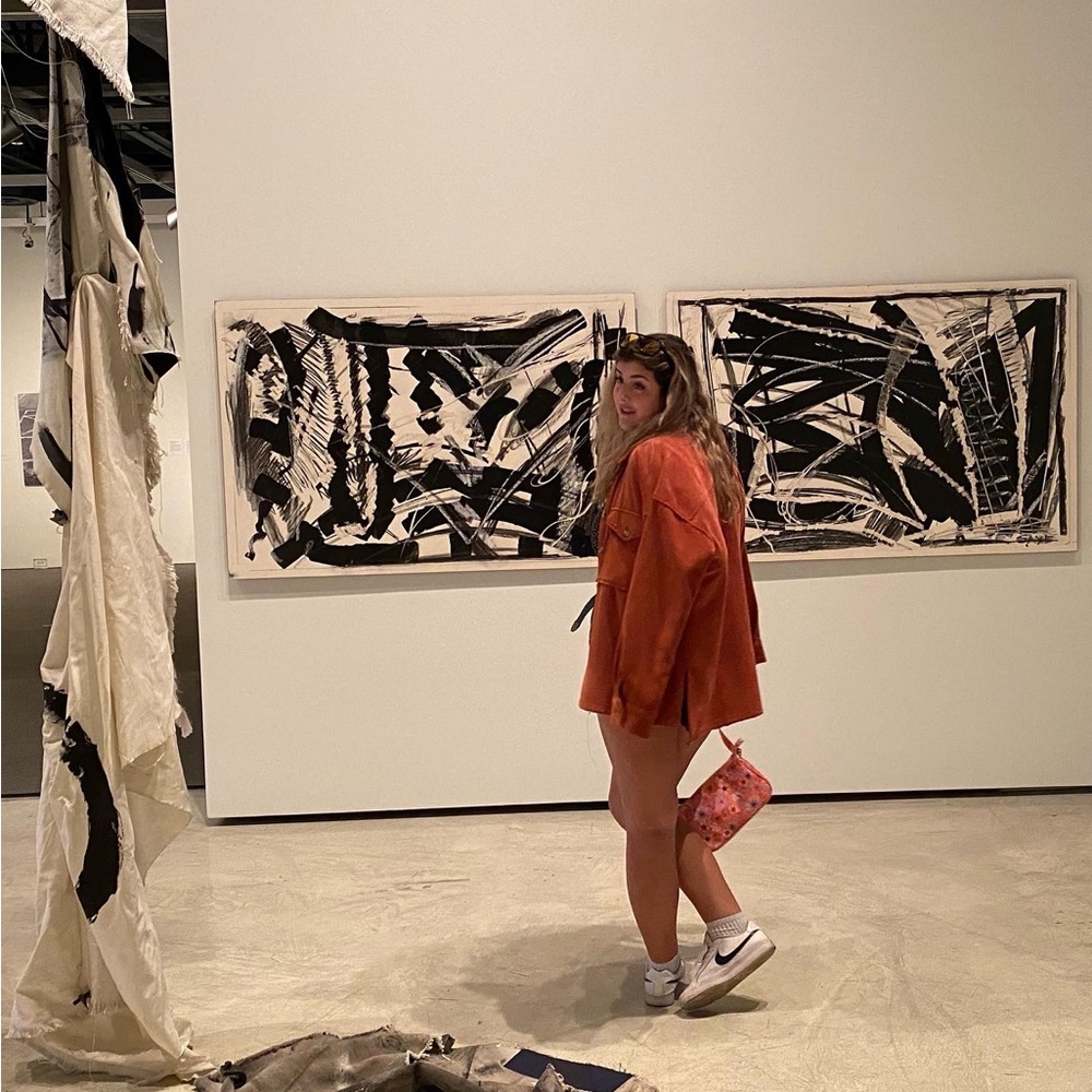 Meet your Posher, Abigail